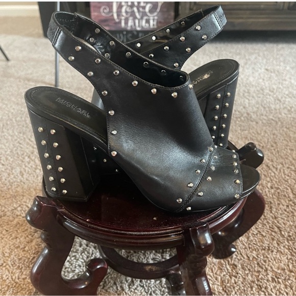 NWT Michael Kors Black Leather Studded Block Heels - Picture 7 of 14